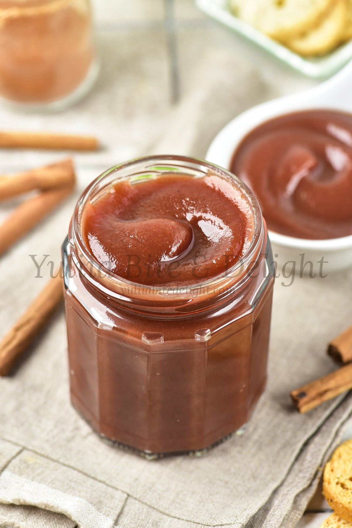 Stovetop Apple Butter - Set 1 of 5