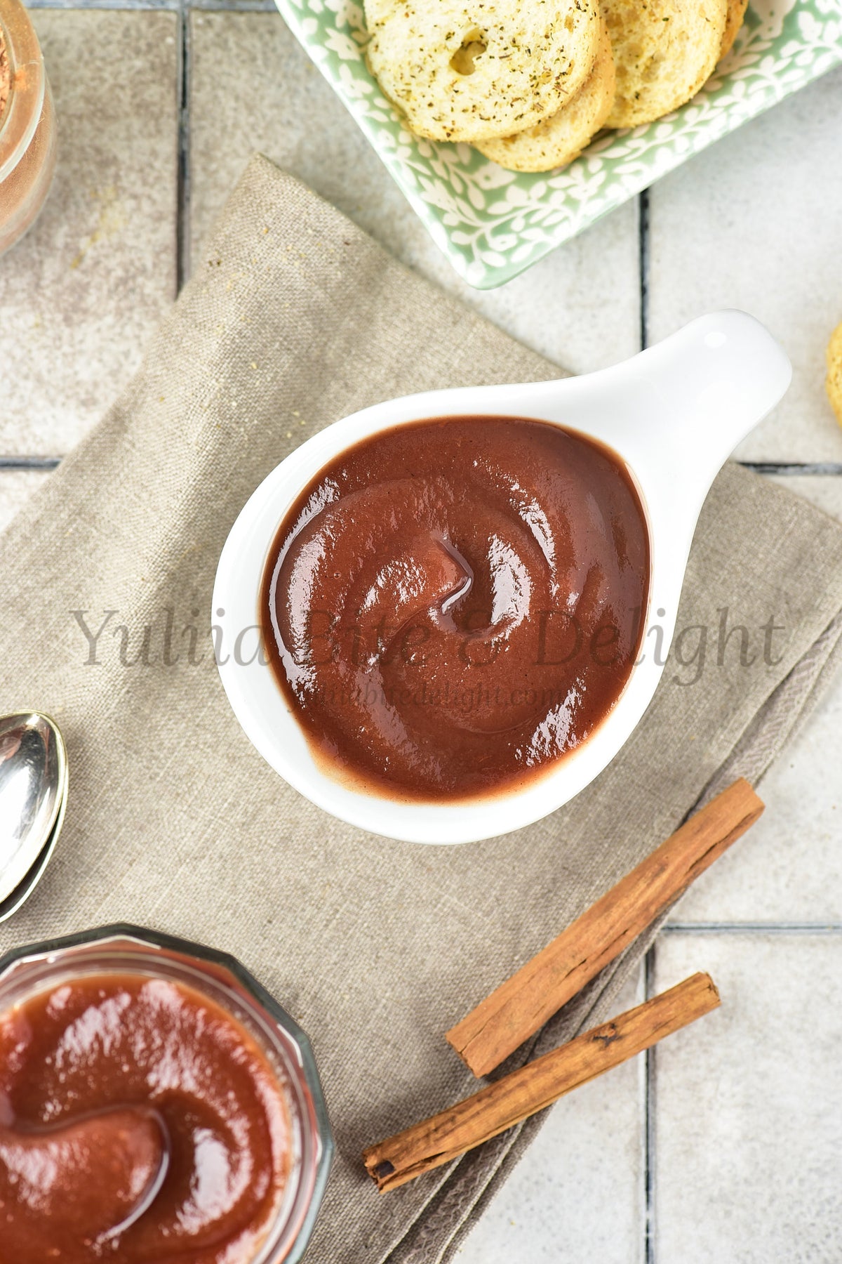Stovetop Apple Butter - Set 1 of 5