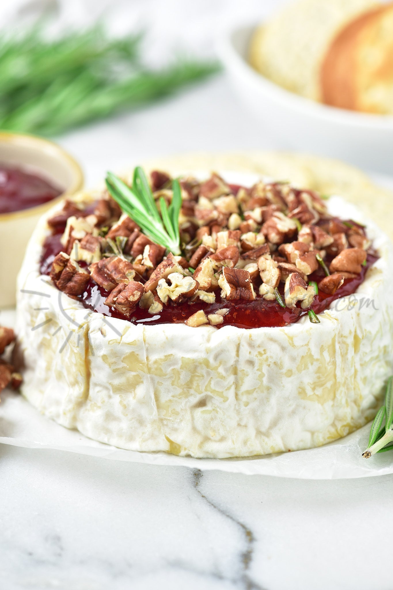 Baked brie with jam - Set 1 of 5