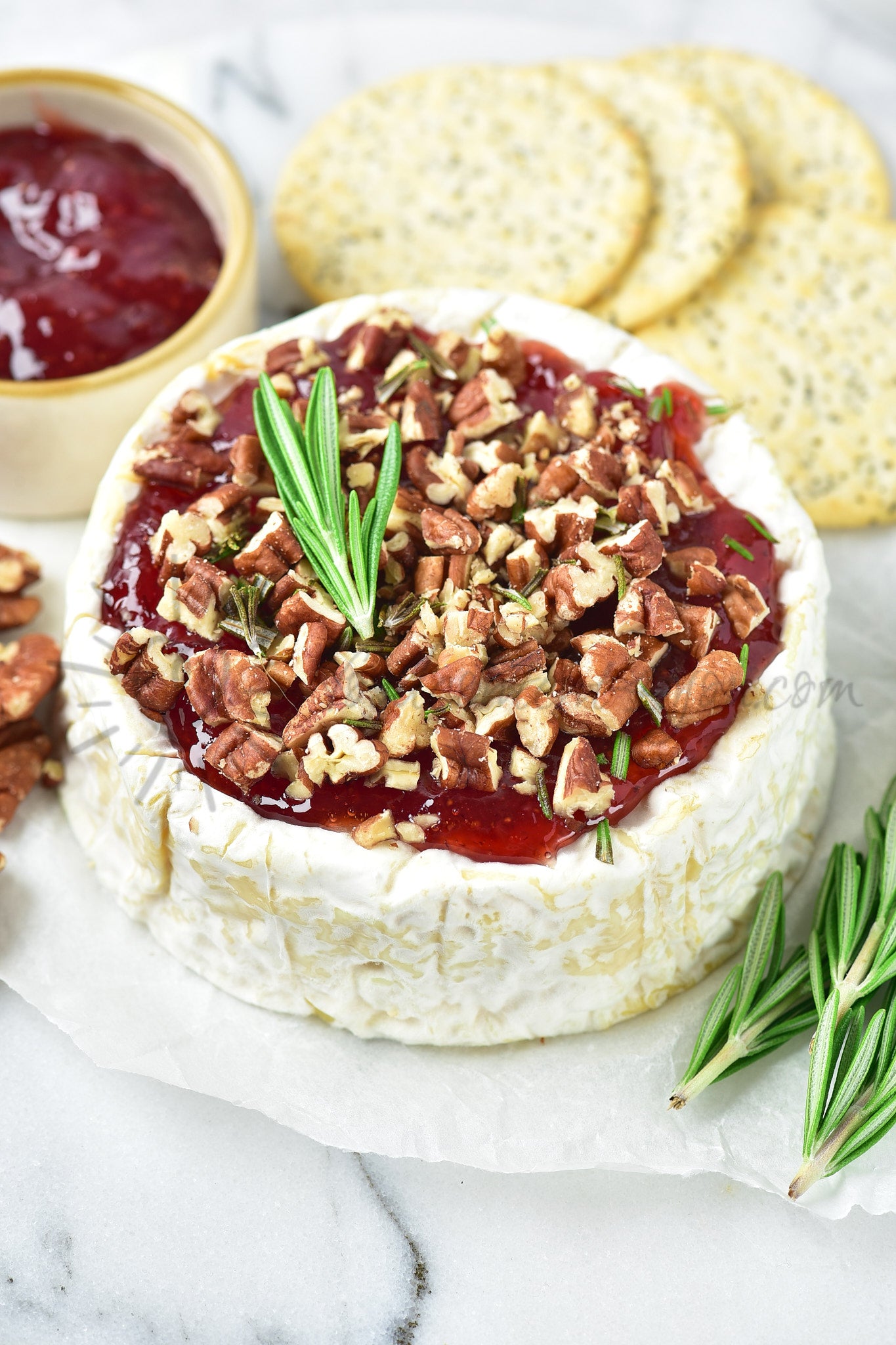 Baked brie with jam - Set 1 of 5