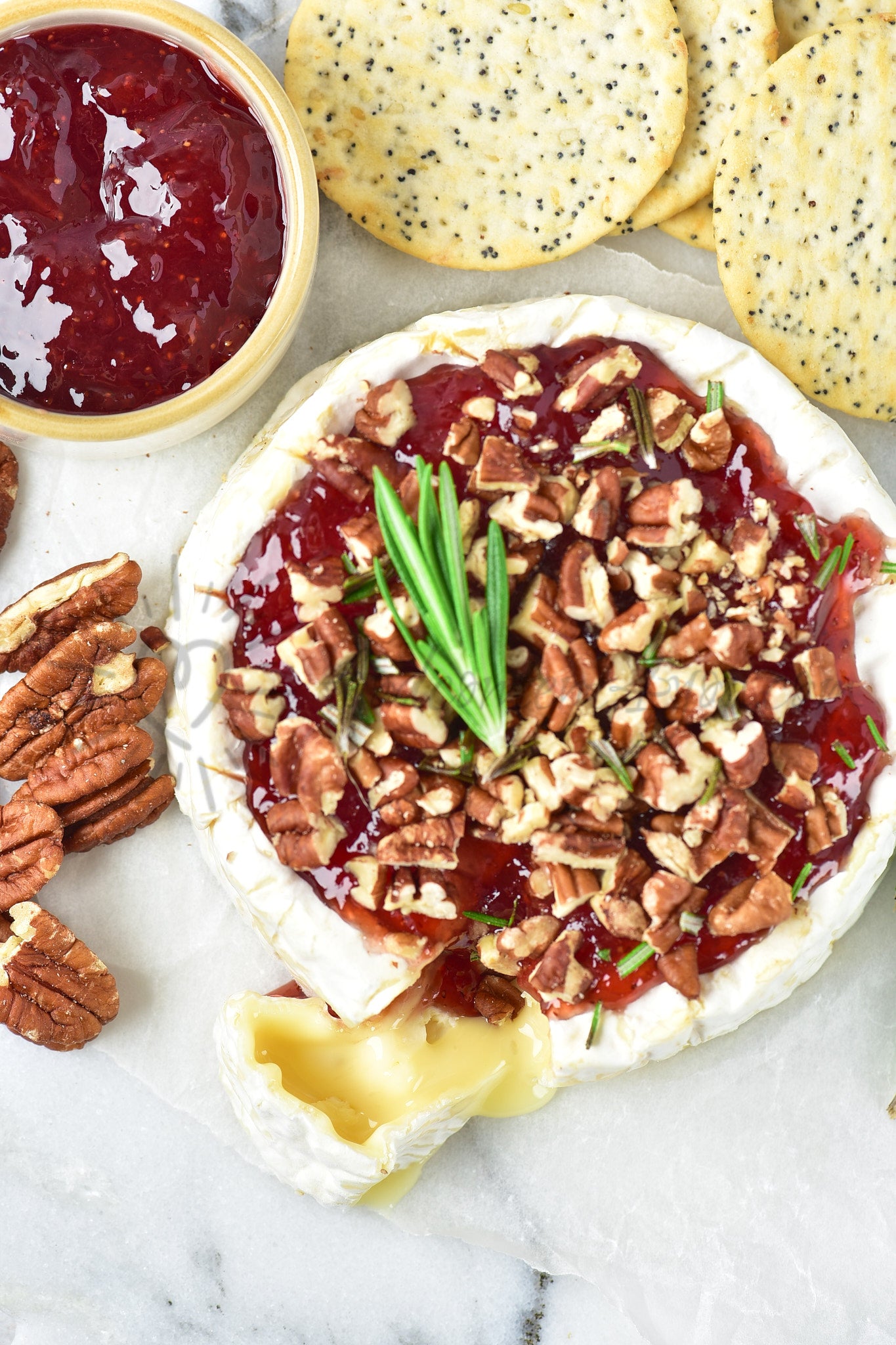 Baked brie with jam - Set 1 of 5