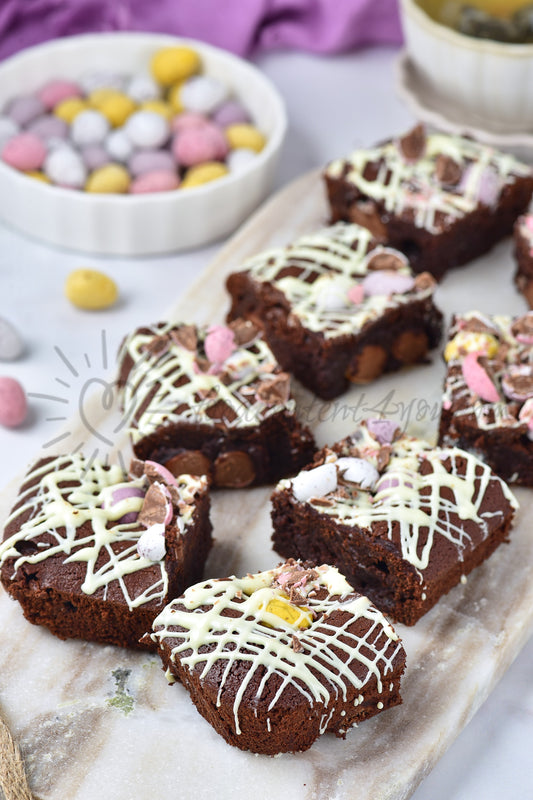 Mini Eggs brownies - Set 3 of 5