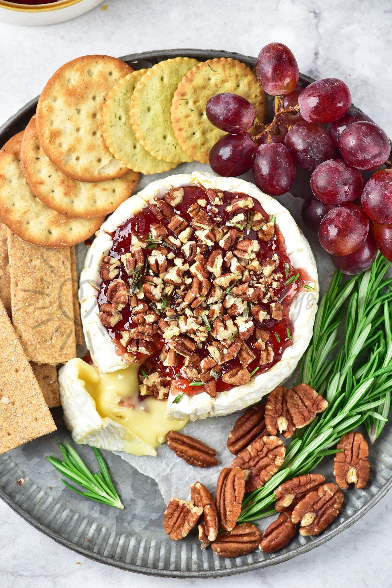 Baked brie with jam - Set 3 of 5