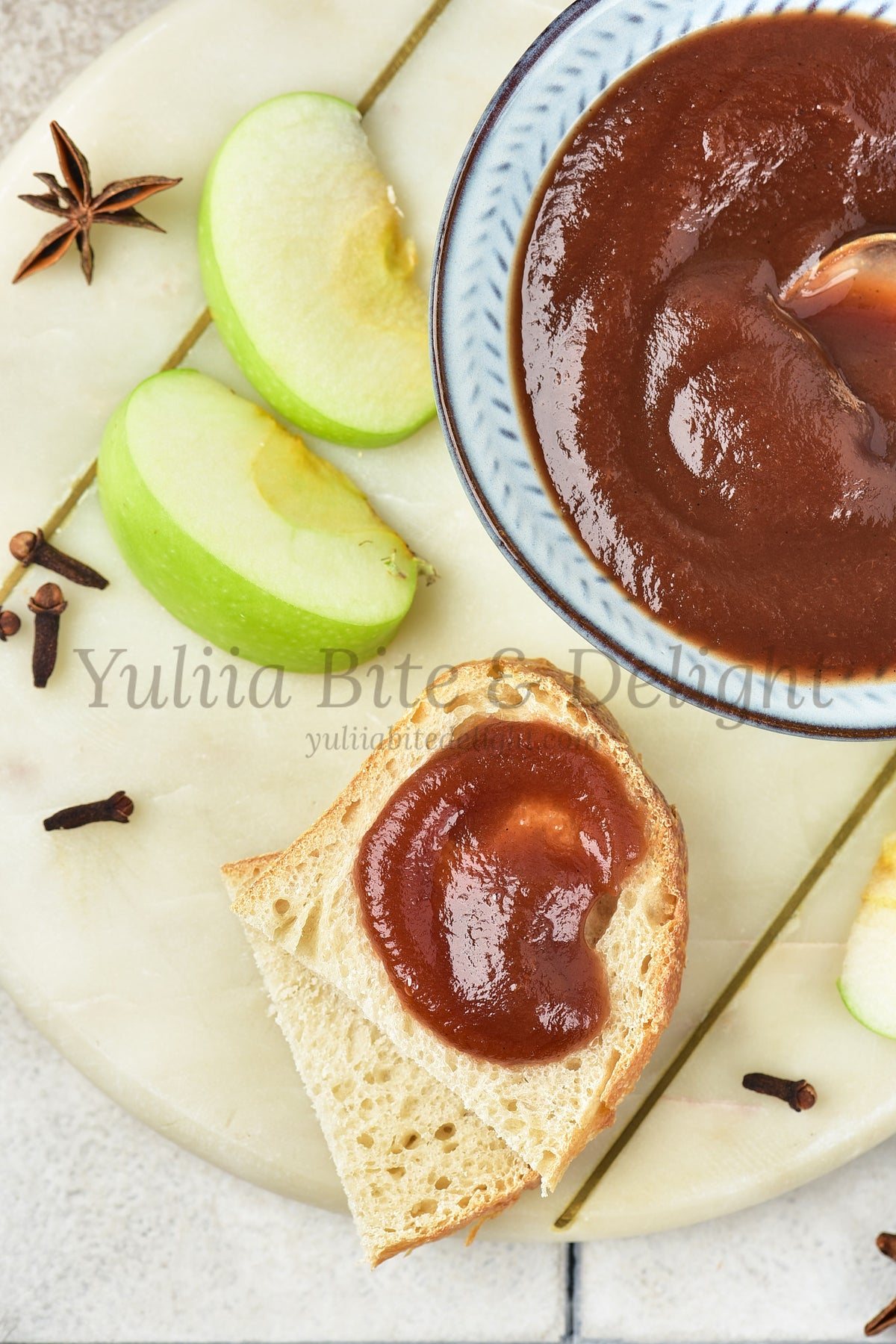 Stovetop Apple Butter - Set 4 of 5