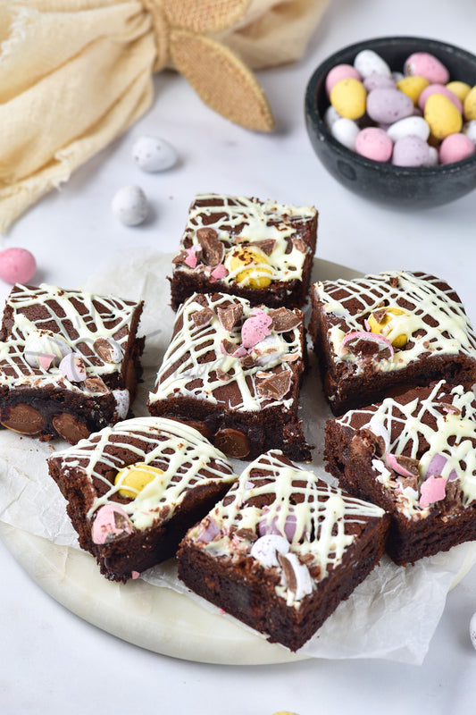 Mini Eggs brownies - Set 5 of 5