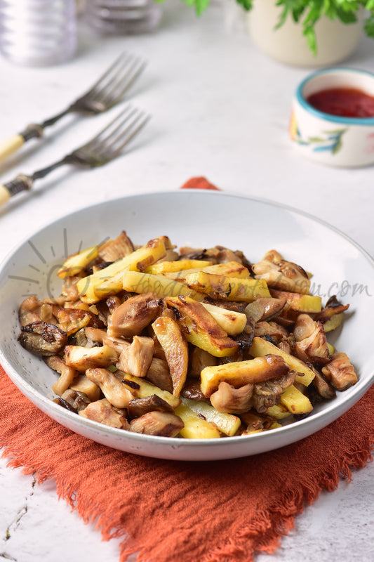 Pan-Fried Potatoes with Mushrooms - Set 1 of 5