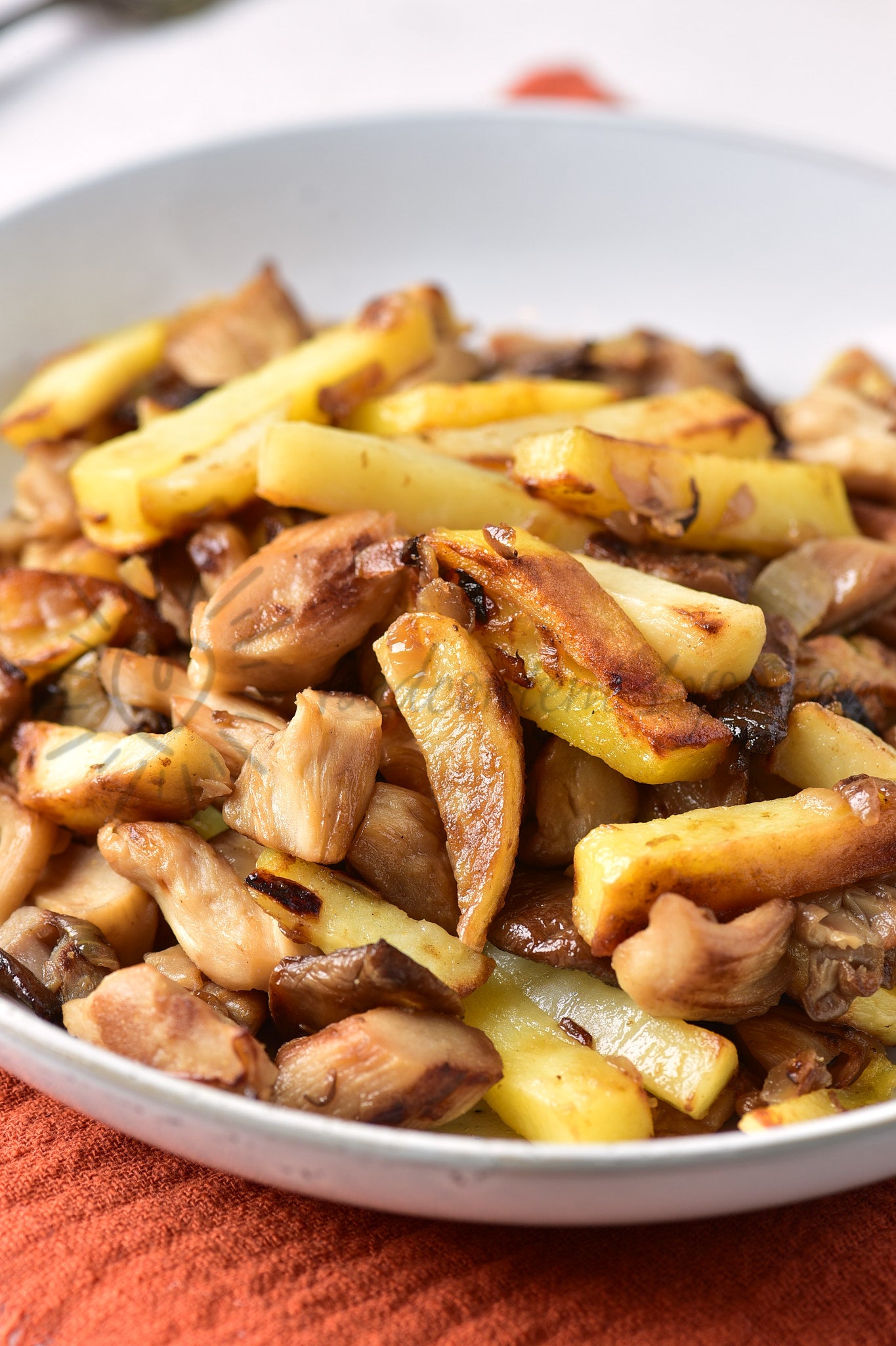 Pan-Fried Potatoes with Mushrooms - Set 1 of 5