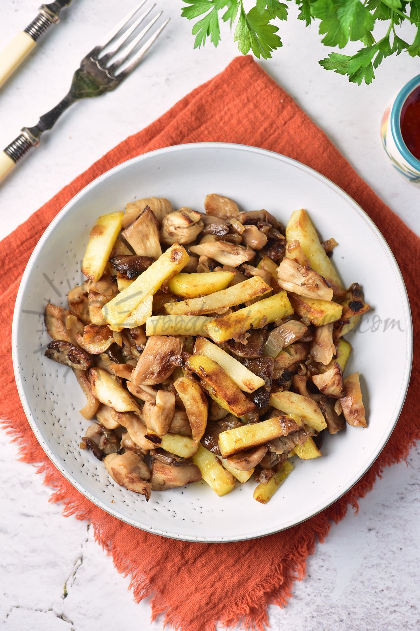 Pan-Fried Potatoes with Mushrooms - Set 1 of 5