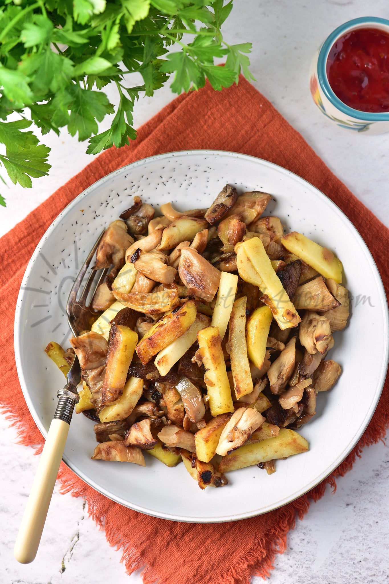 Pan-Fried Potatoes with Mushrooms - Set 1 of 5