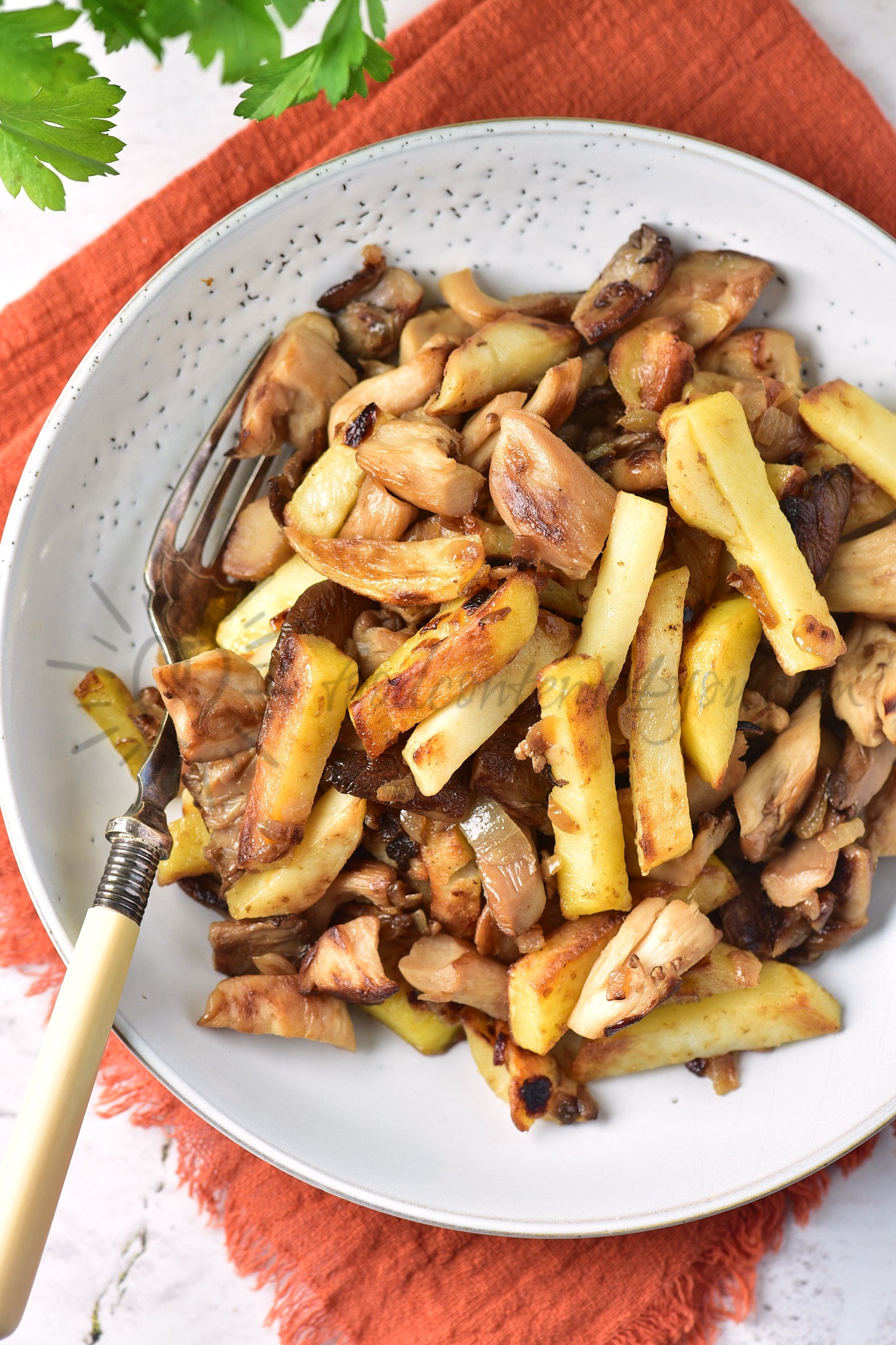 Pan-Fried Potatoes with Mushrooms - Set 1 of 5