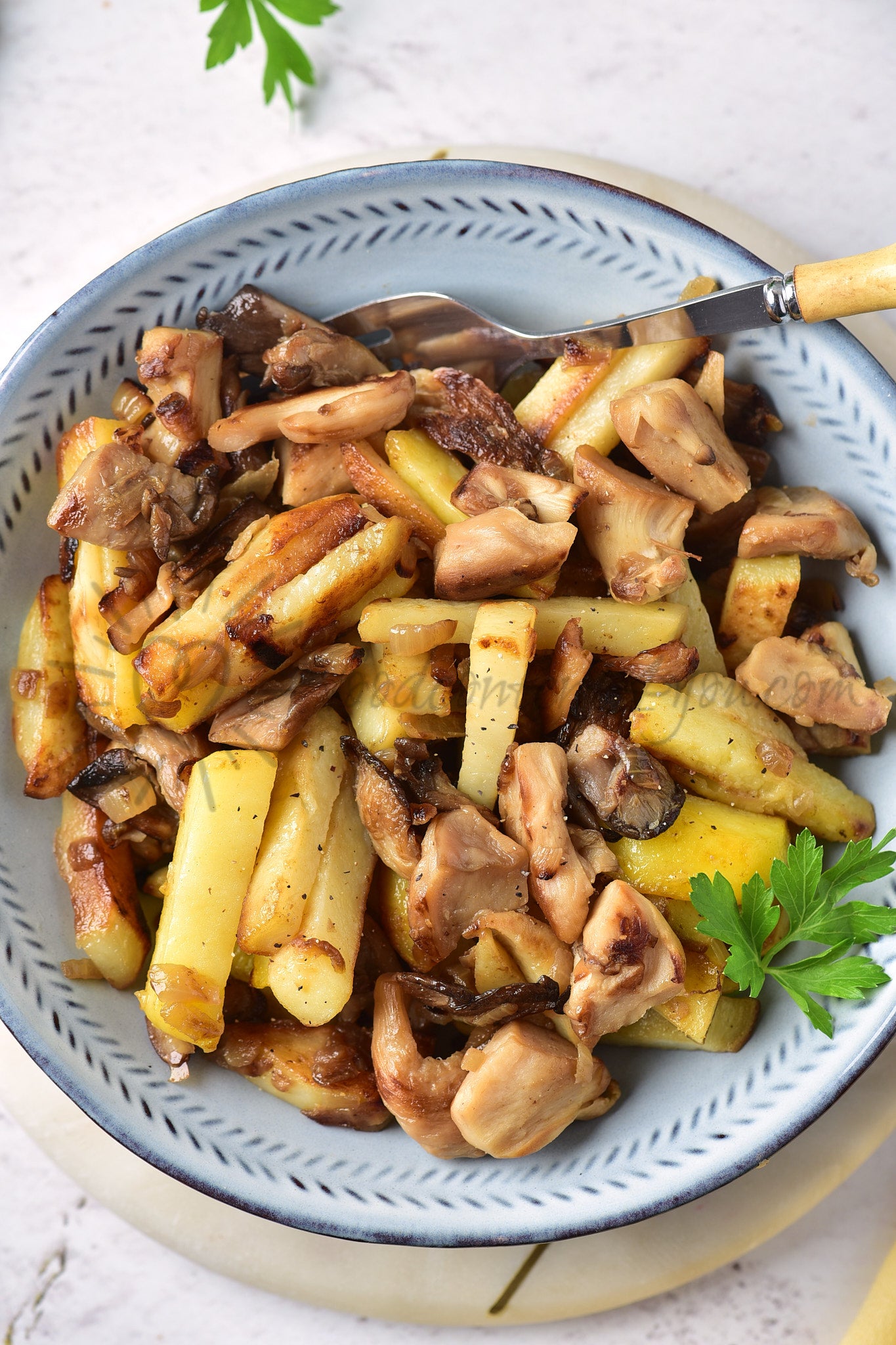 Pan-Fried Potatoes with Mushrooms - Set 2 of 5