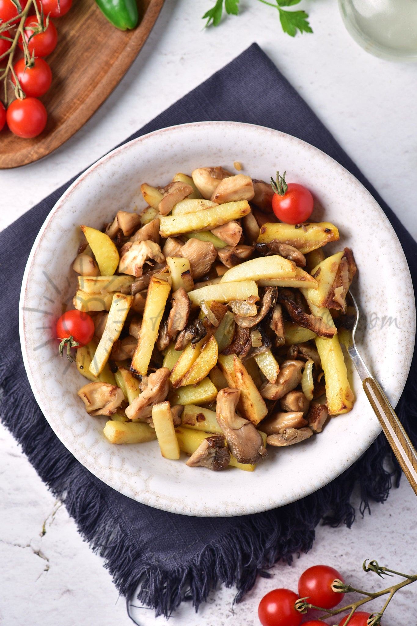 Pan-Fried Potatoes with Mushrooms - Set 3 of 5