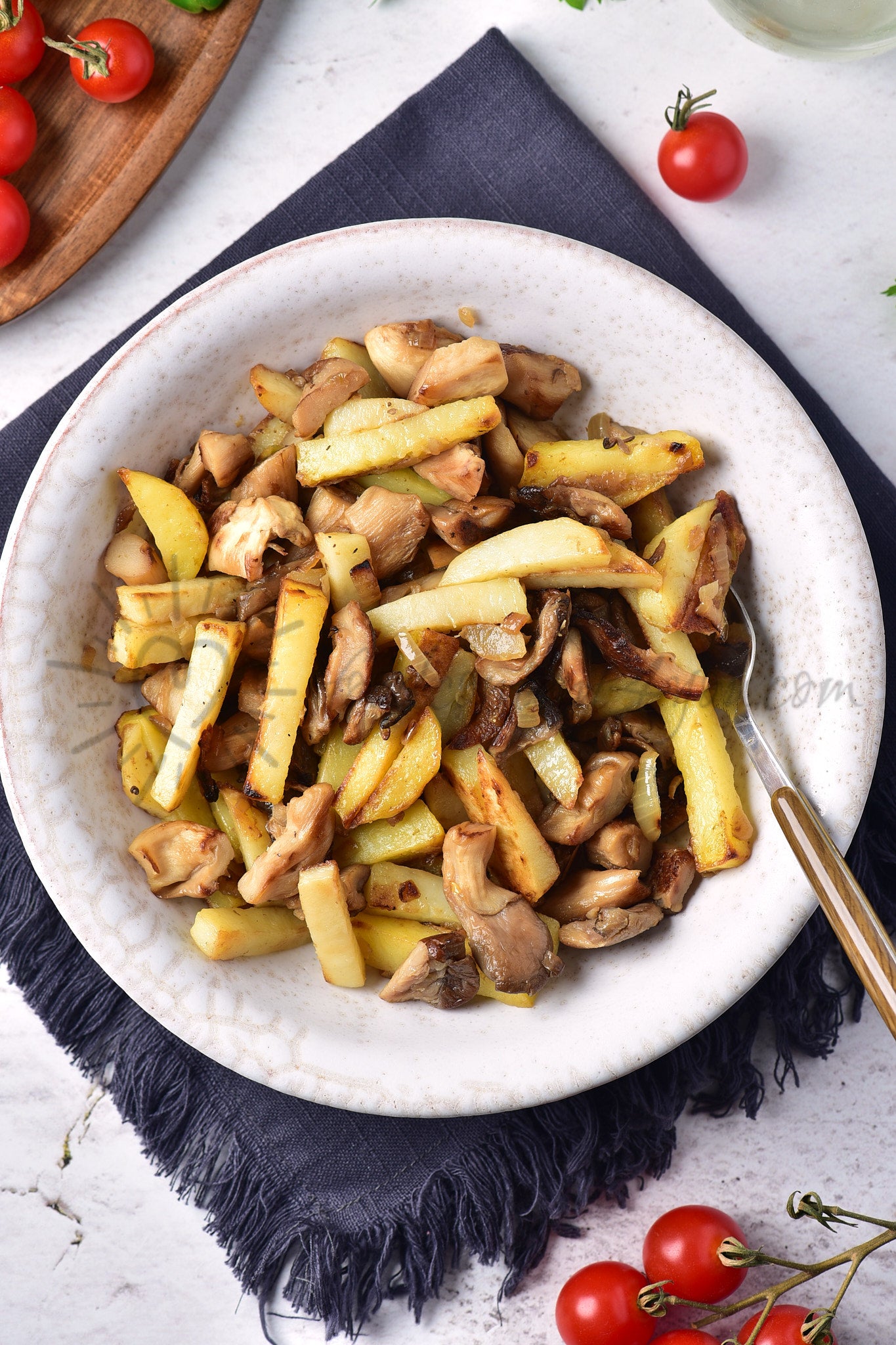 Pan-Fried Potatoes with Mushrooms - Set 3 of 5