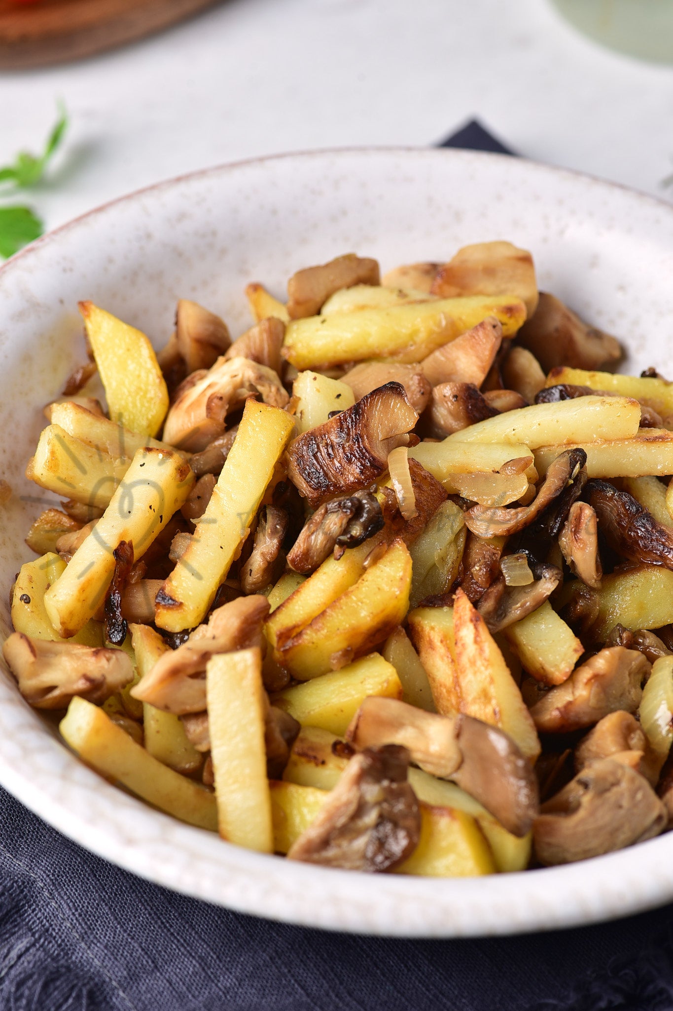 Pan-Fried Potatoes with Mushrooms - Set 3 of 5