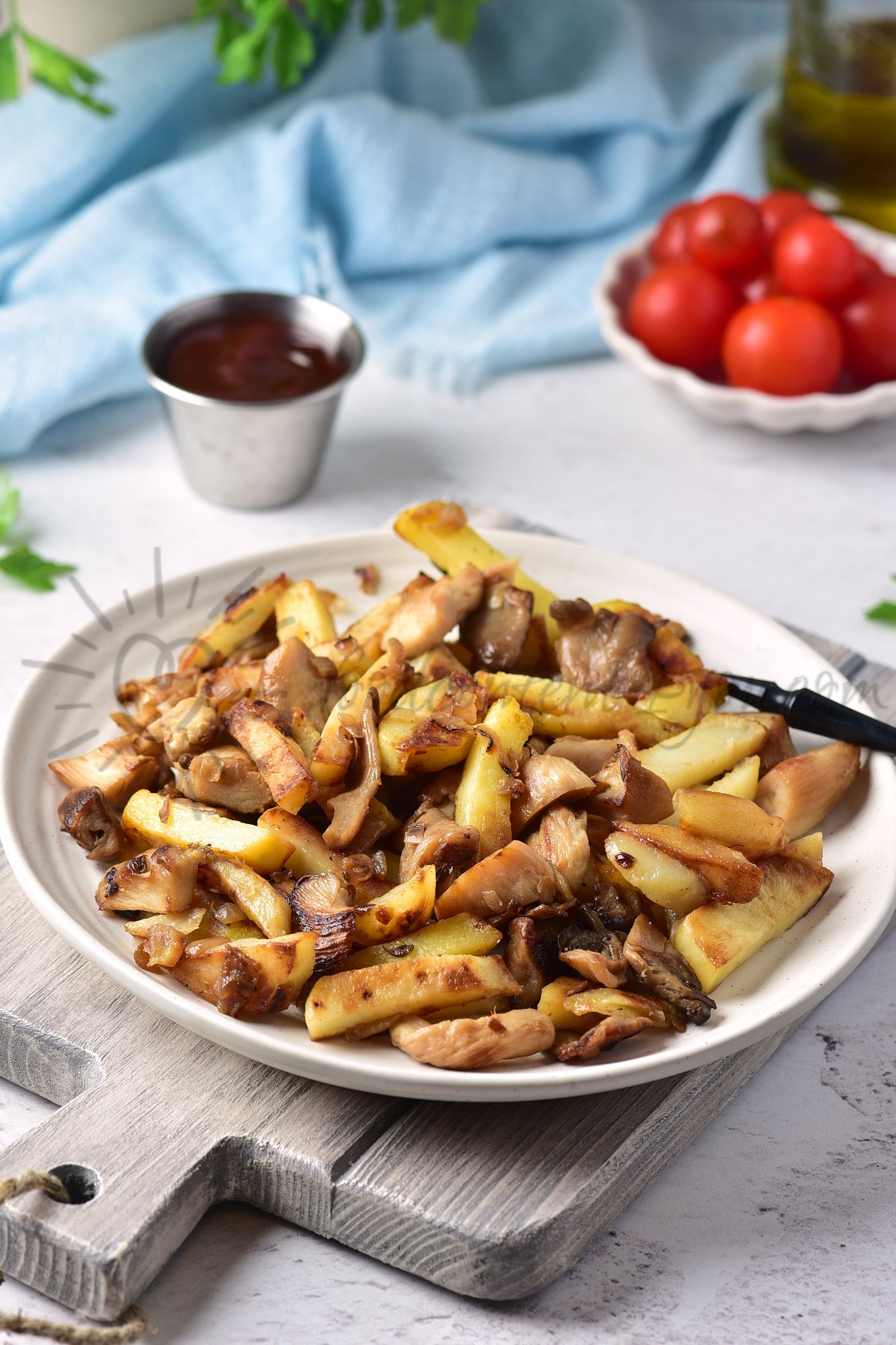 Pan-Fried Potatoes with Mushrooms - Set 4 of 5