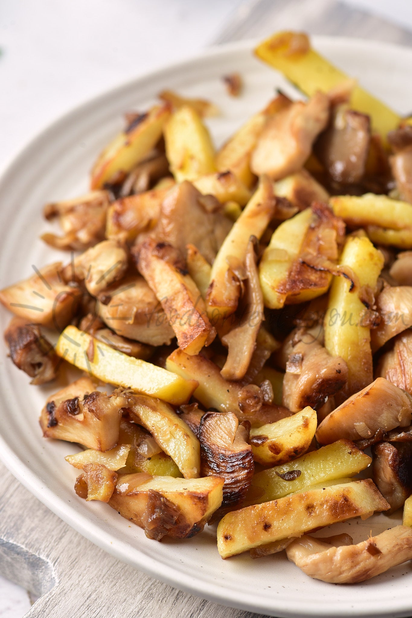 Pan-Fried Potatoes with Mushrooms - Set 4 of 5