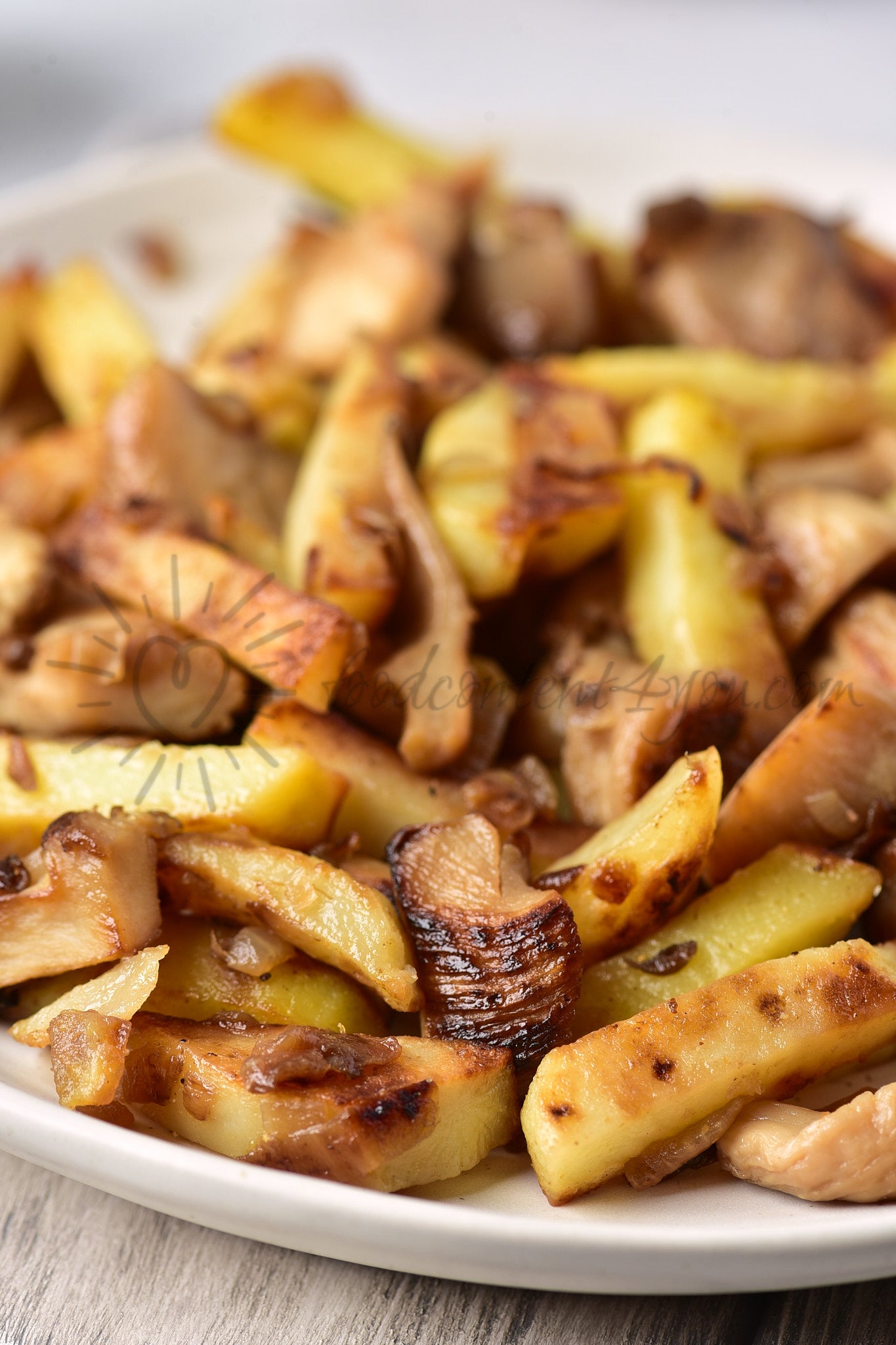 Pan-Fried Potatoes with Mushrooms - Set 4 of 5