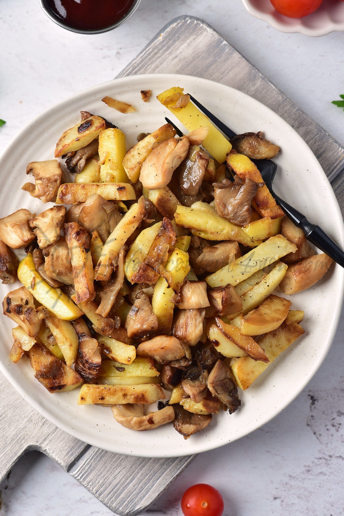 Pan-Fried Potatoes with Mushrooms - Set 4 of 5