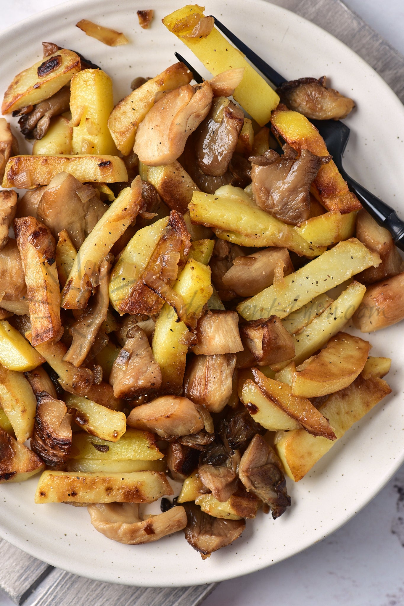 Pan-Fried Potatoes with Mushrooms - Set 4 of 5