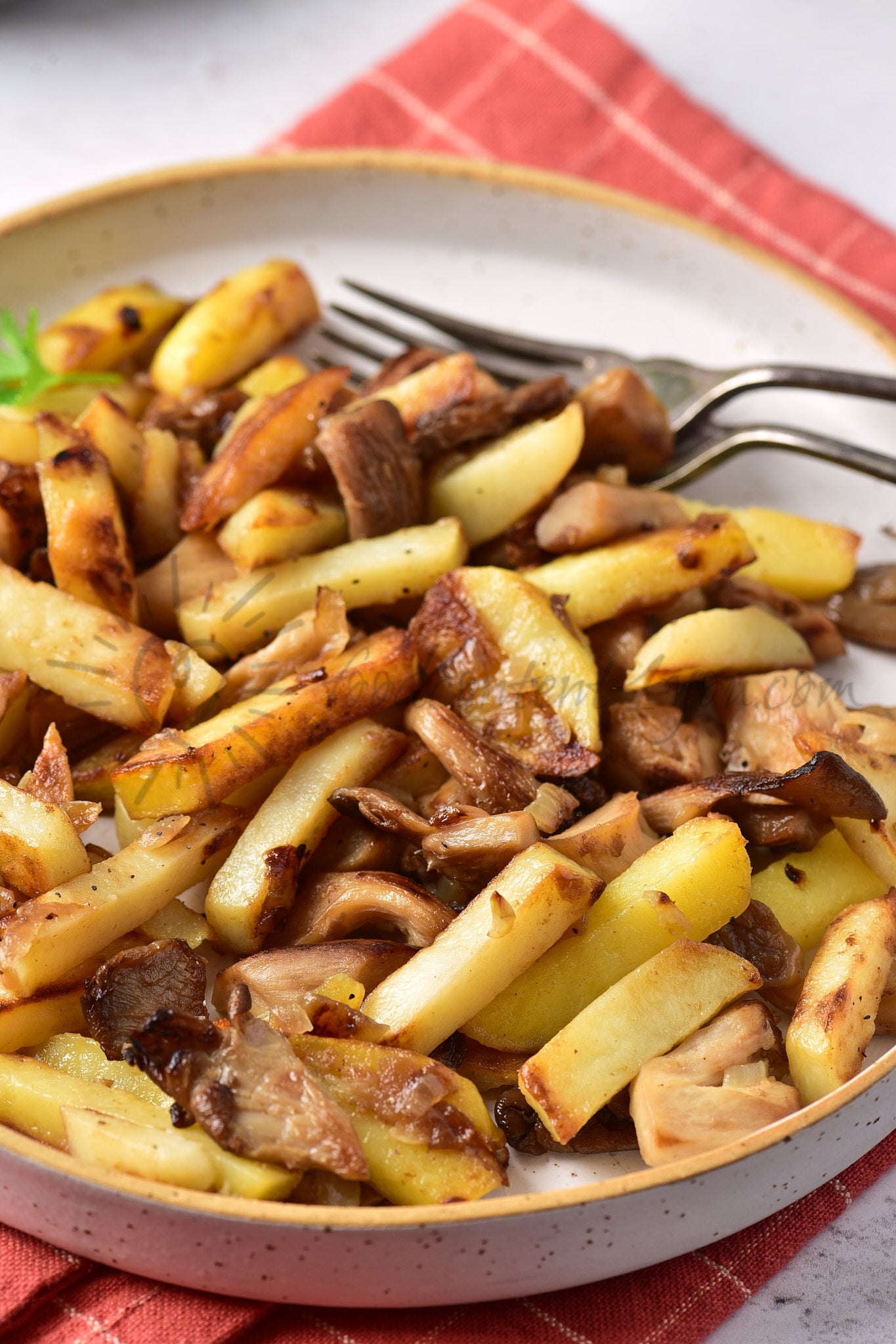 Pan-Fried Potatoes with Mushrooms - Set 5 of 5