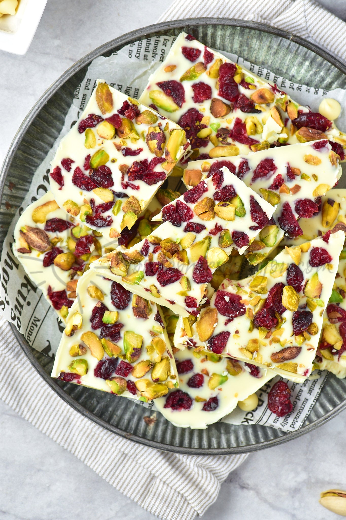 White Chocolate Bark with Cranberry and Pistachio - Set 2 of 5