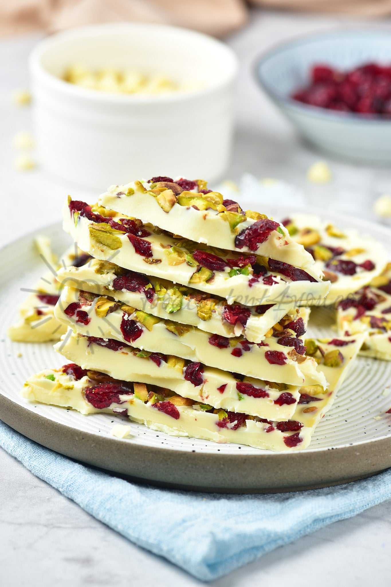 White Chocolate Bark with Cranberry and Pistachio - Set 3 of 5