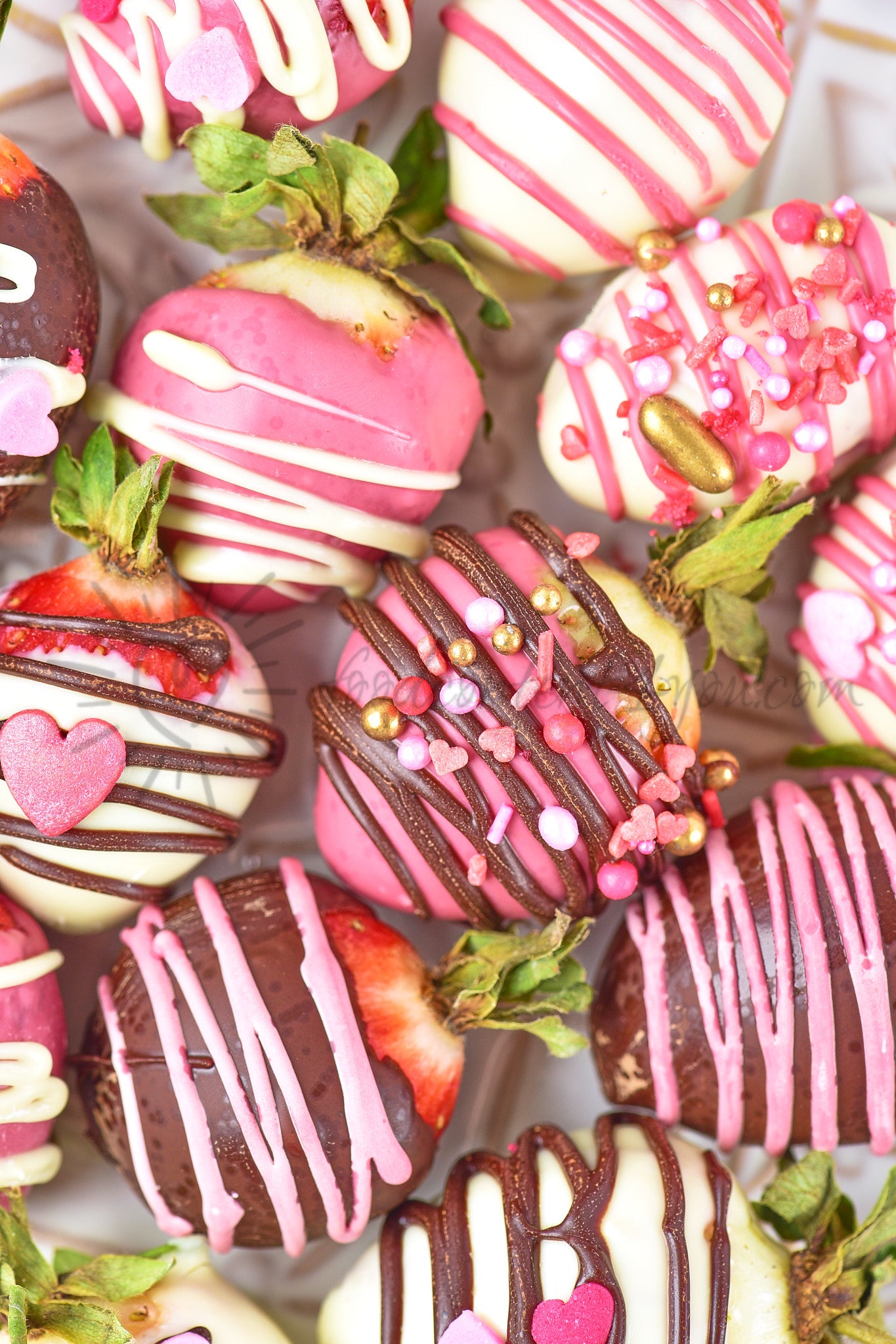 St Valentines Chocolate covered Strawberries - Set 5 of 5
