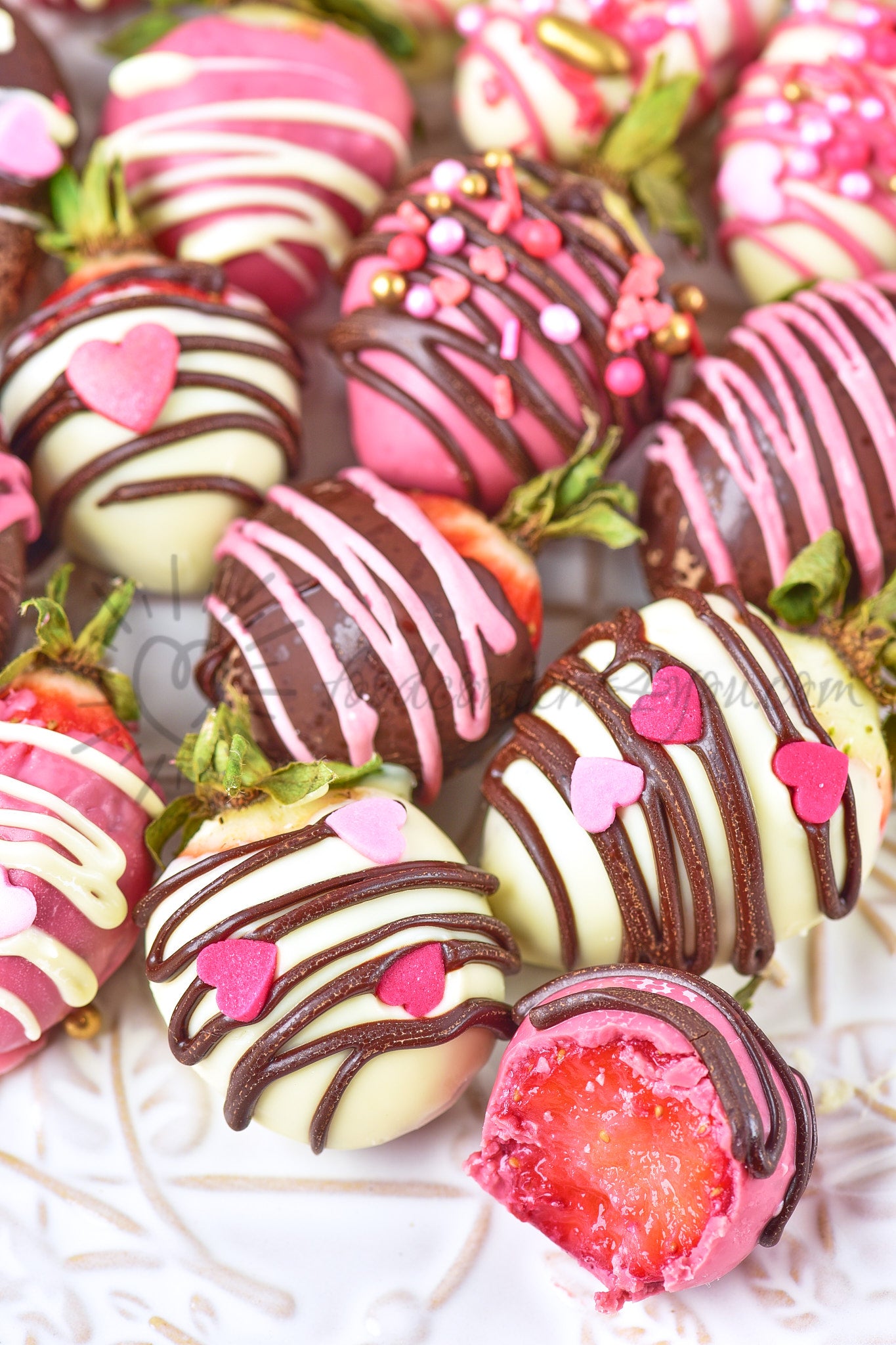 St Valentines Chocolate covered Strawberries - Set 5 of 5