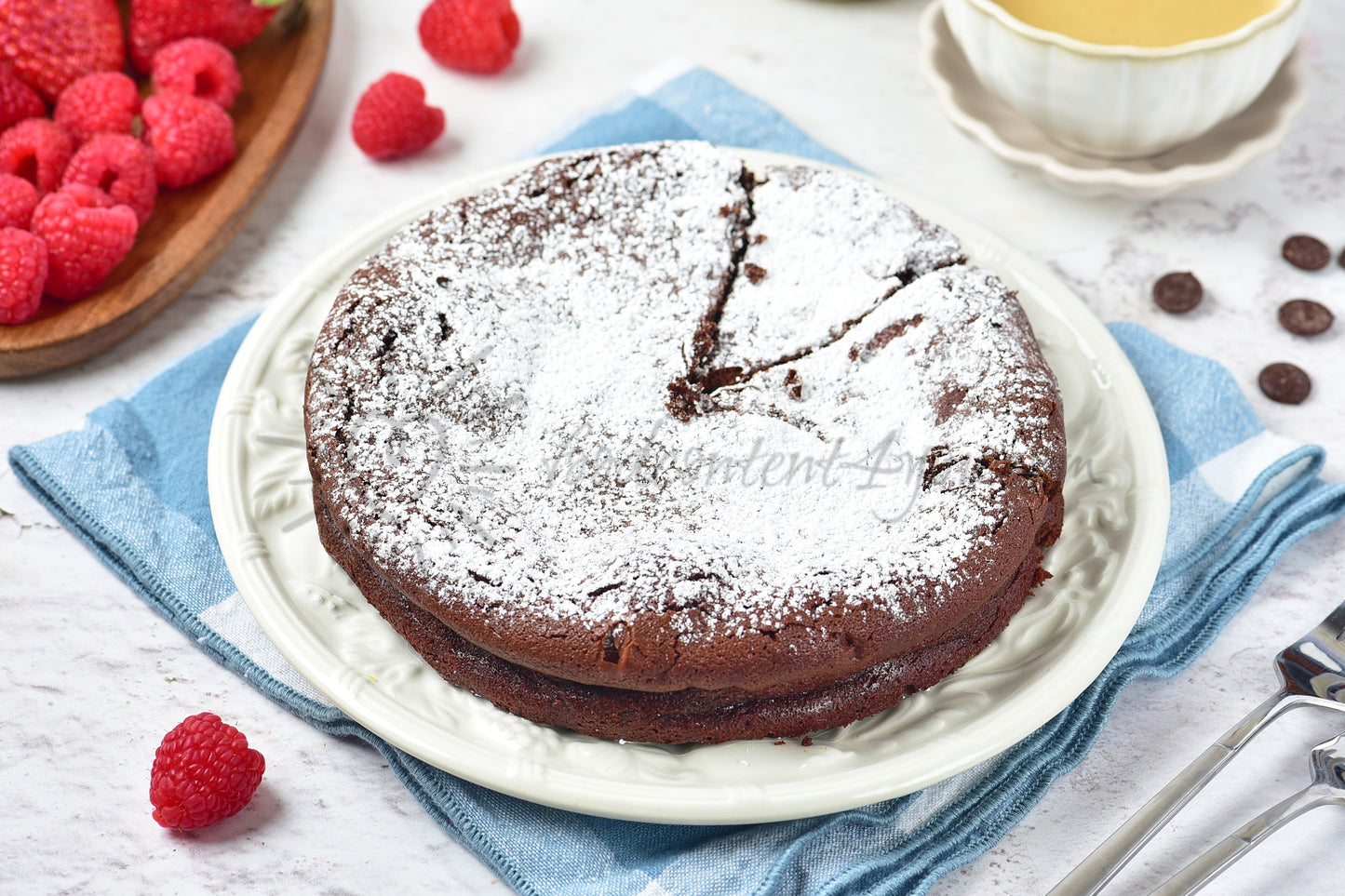 Flourless Chocolate Cake - Set 3 of 5