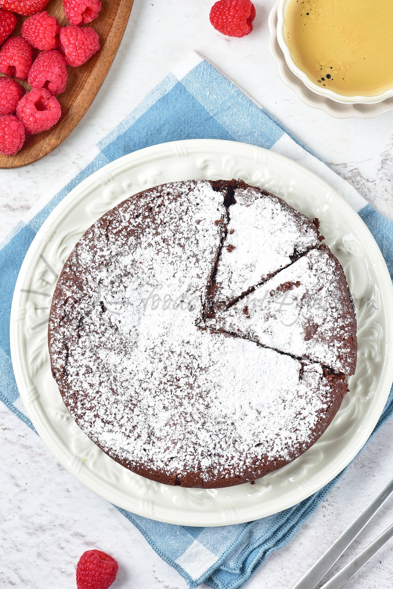 Flourless Chocolate Cake - Set 3 of 5