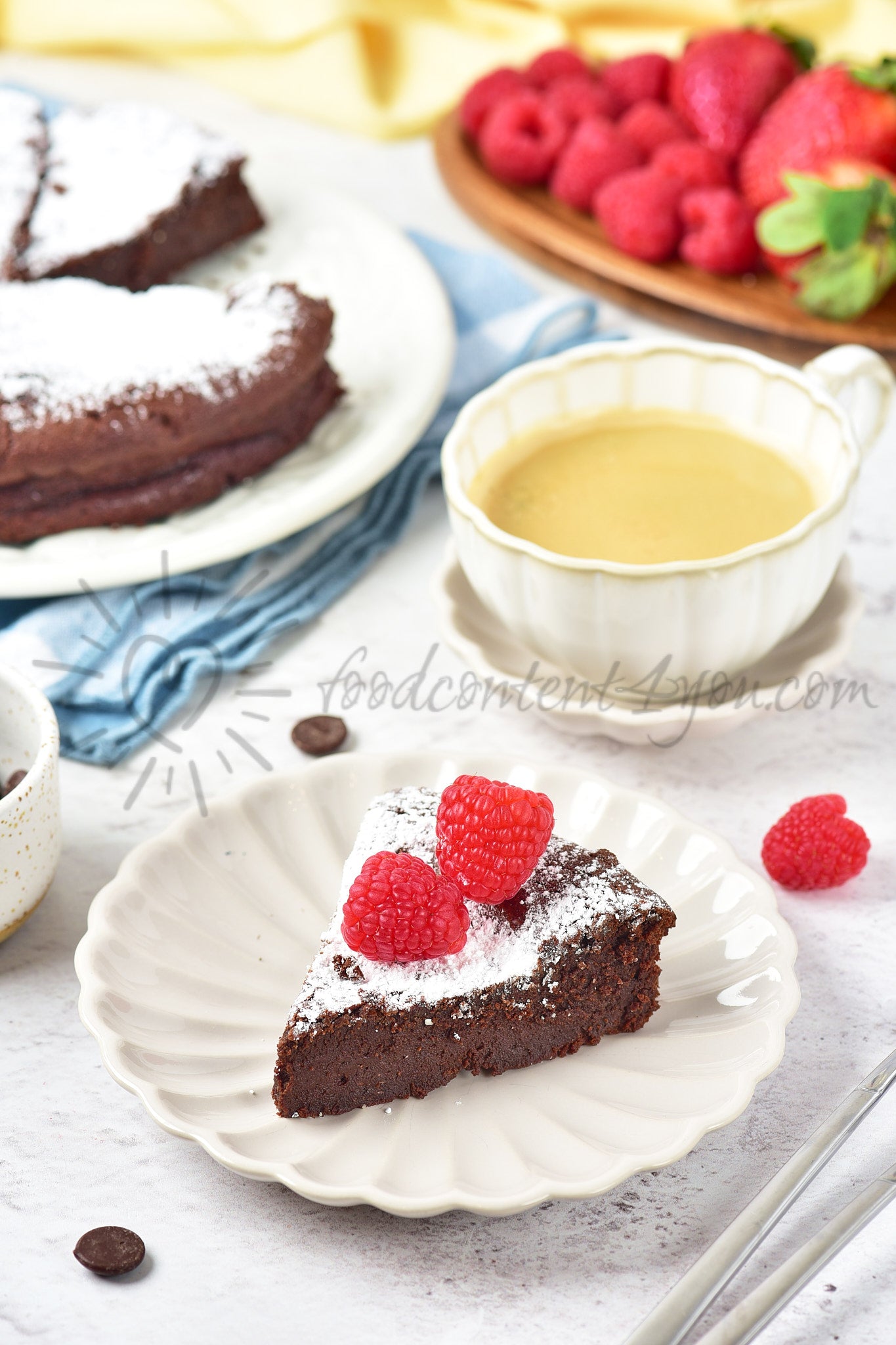 Flourless Chocolate Cake - Set 3 of 5