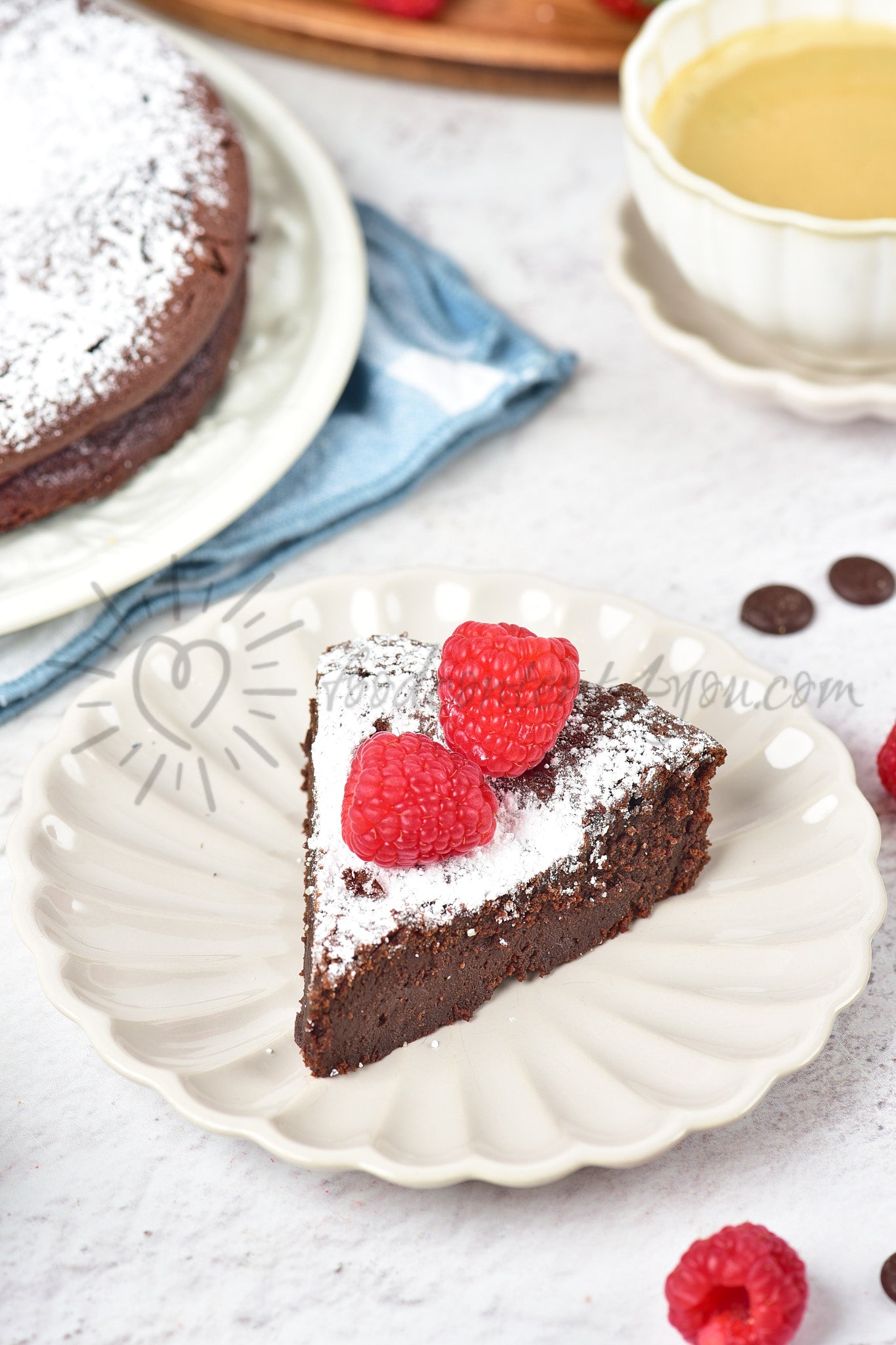 Flourless Chocolate Cake - Set 3 of 5