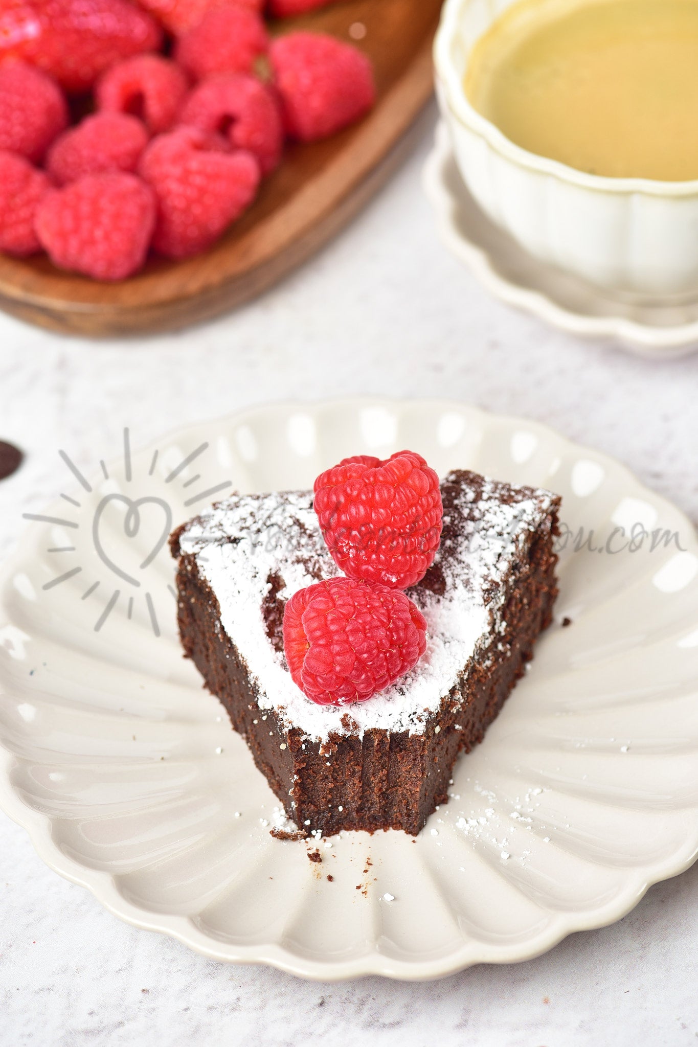 Flourless Chocolate Cake - Set 3 of 5
