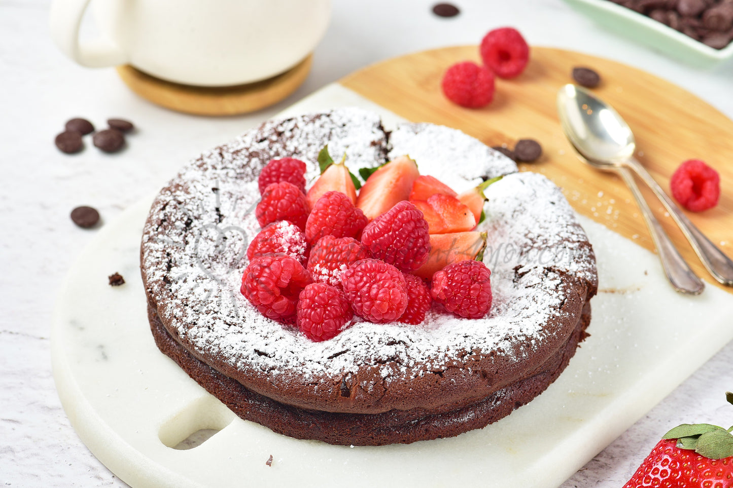 Flourless Chocolate Cake - Set 4 of 5